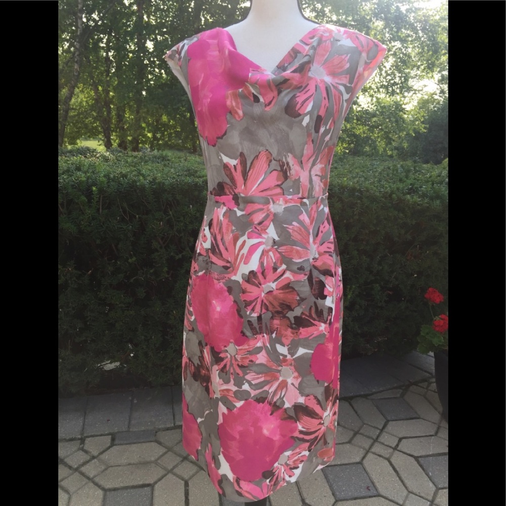 Banana Republic Mad Men pink floral Dress Size 6💗